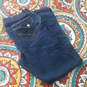 Maternity jeans